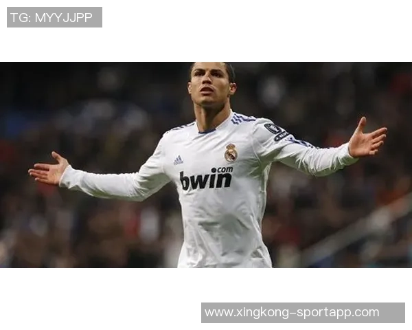 拜仁与切尔西争夺森林后卫穆里略明夏目标锁定格伊